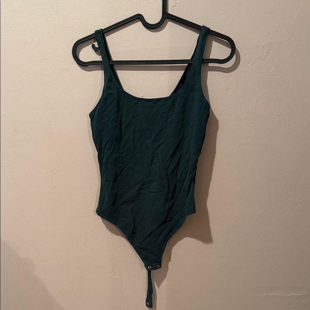 Garage Forest Green Top